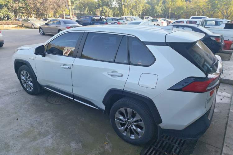 Used Toyota Wildlander 2020 Dual-Motor 2.5L E-CVT Four-Wheel Drive Luxury Edition
