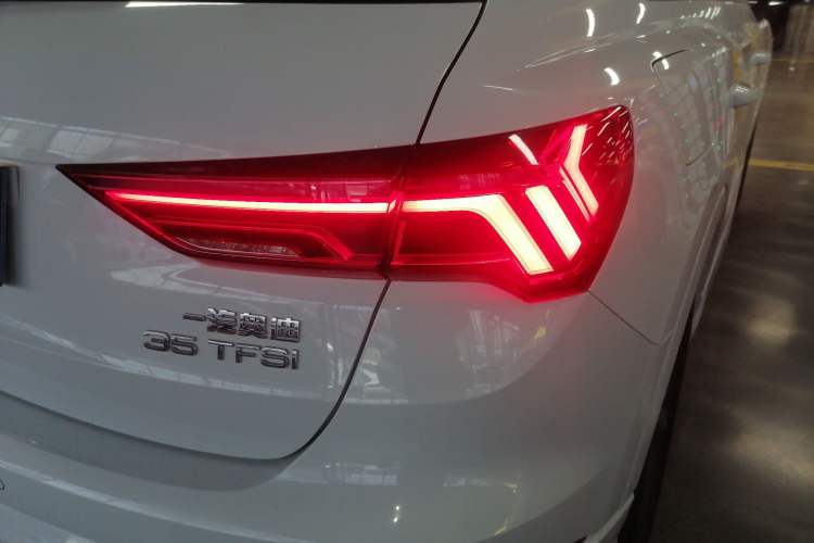 Used Audi Q3 2022 35 TFSI Fashion Dynamic Model
