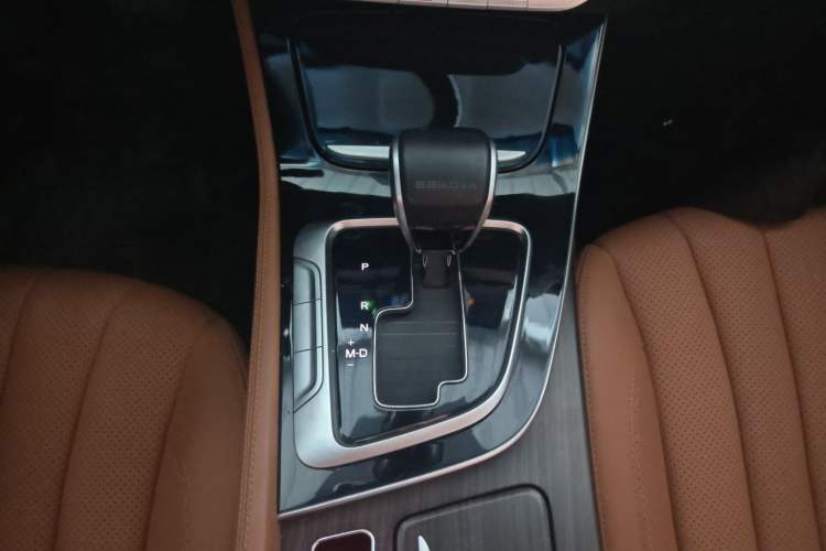 Used BAIC Beijing U7 2019 1.5T CVT New Smart Version China V
