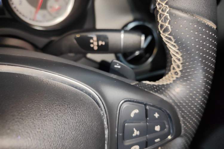 Used Mercedes-Benz GLA 2016 GLA 200 Fashion Model