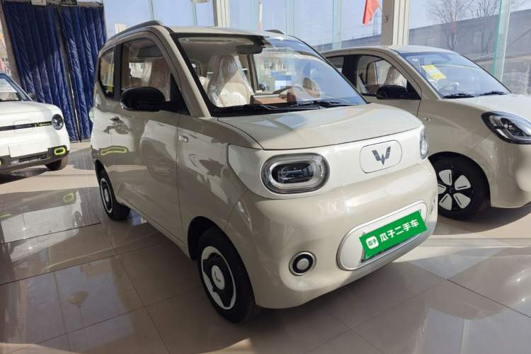 Used Wuling Hongguang MINIEV 2024 3rd Generation 215km Youth Edition
