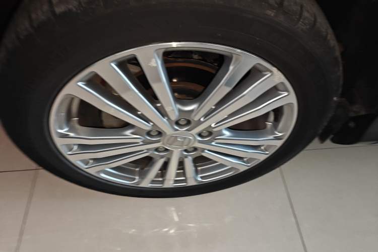 Used Honda Elysion 2016 2.4L Supreme Edition
