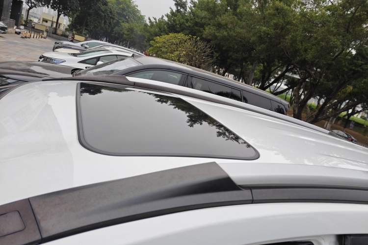 Used Haval M6 2021 PLUS 1.5T DCT Luxury Smart Connectivity Model
