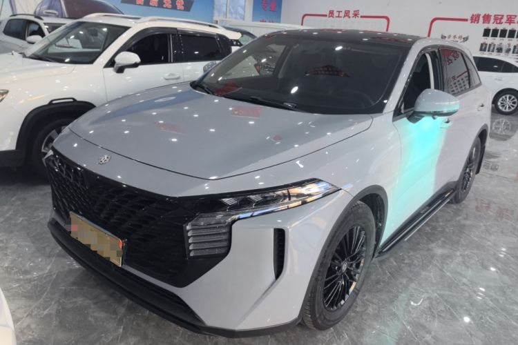 Used Venucia V 2021 260T Idol Edition