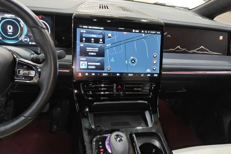 Used GAC Trumpchi M8 2023 Zongshi Series Dual-Motor Flagship Edition
