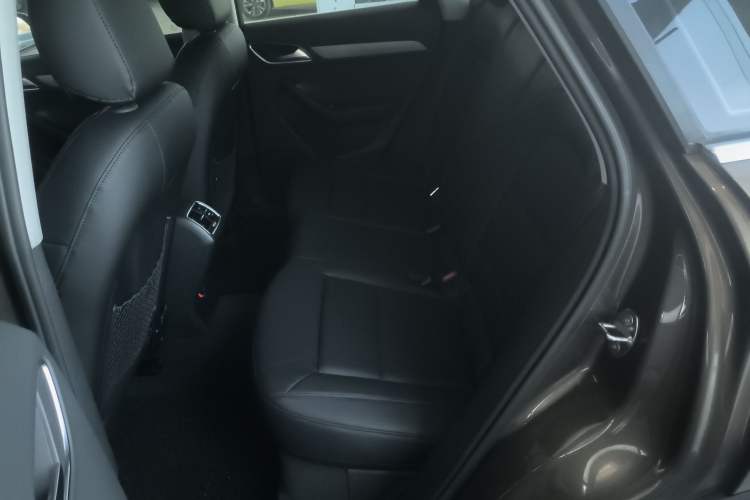 Used Audi Q3 2015 30 TFSI Ambition Edition