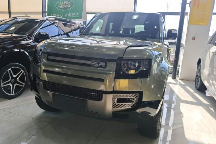 Used Land Rover Defender 2023 Facelift 110 3.0T P400 X-DYNAMIC HSE