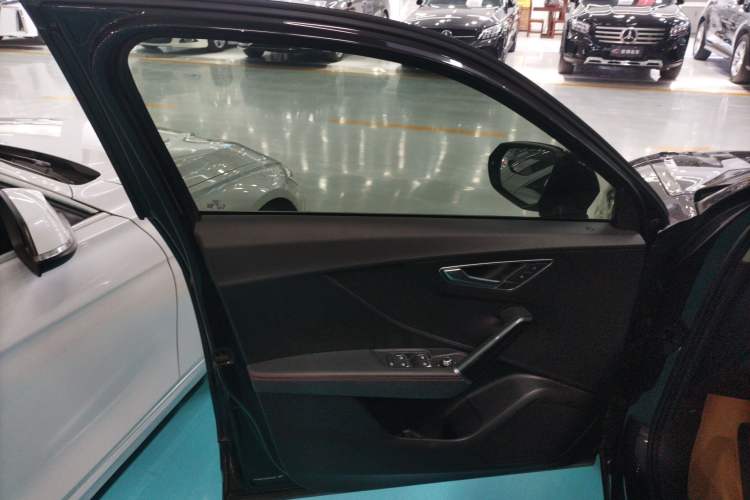 Used Audi Q2L 2022 35 TFSI Progressive Dynamic Edition
