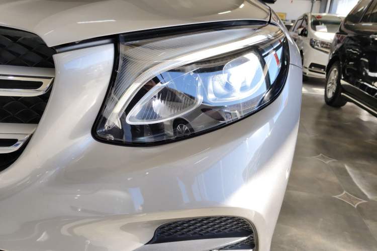 Used Mercedes-Benz GLC 2019 GLC 260 L 4MATIC Luxury Model
