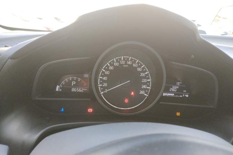 Used Mazda Mazda 3 Axela 2019 Cloud-Controlled Sedan 1.5L Automatic Luxury Model China VI Standard