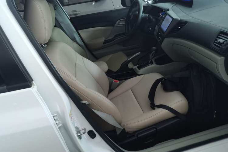 Used Honda Civic 2014 1.8L Automatic Classic Edition
