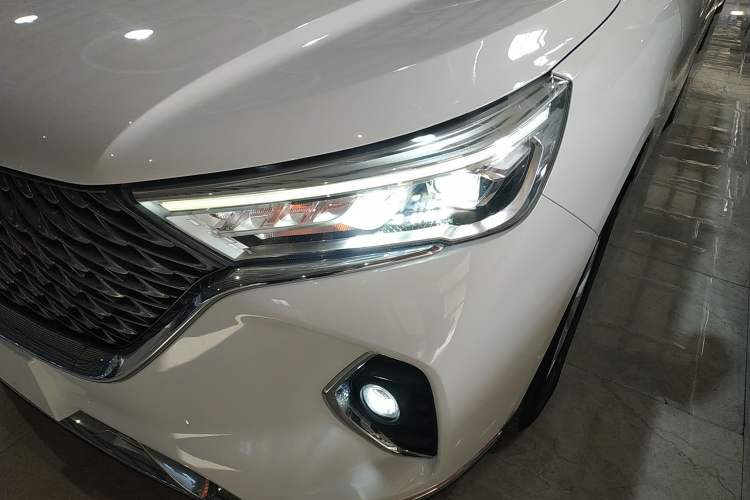 Used Haval M6 2021 PLUS 1.5T DCT Luxury Smart Connectivity Model