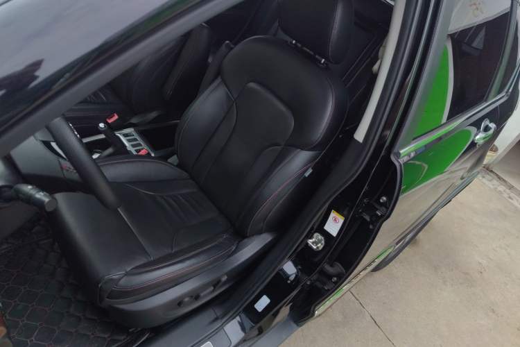 Used Haval H6 2013 Sports Edition 1.5T Manual Two-Wheel Drive Elite Model