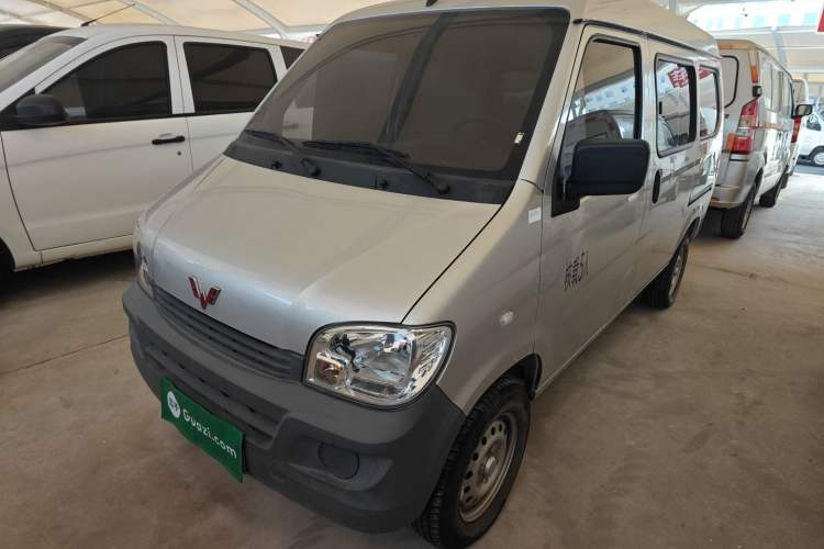Used Wuling Zhiguang 2023 1.5L Practical Version 5/7 Seats