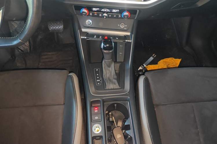 Used Audi Q3 2022 35 TFSI Fashion Dynamic Model