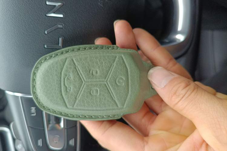 Used Lynk & Co 01 2017 2.0T Four-Wheel Drive Pro Edition
