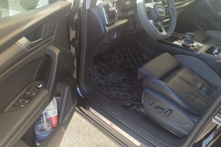 Used Audi Q5L 2022 Updated 45T Luxury Dynamic Version
