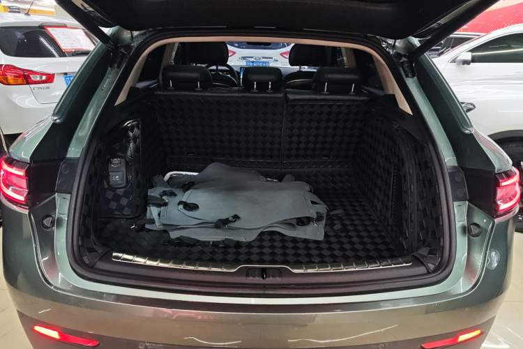 Used Hima AITO M5 2022 Extended-Range Four-Wheel Drive Performance Version
