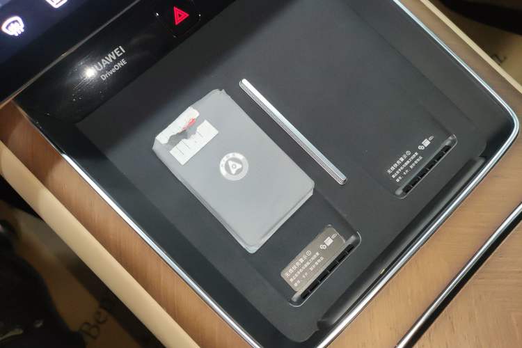 Used Hima Stelato S9 2024 All-Electric Ultra Four-Wheel-Drive Flagship Edition
