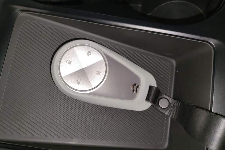 Used Nio EC6 2020 605 km Sport Edition
