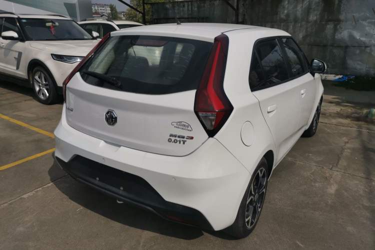 Used MG 3 2017 1.5L Automatic Smart Connect Luxury Edition

