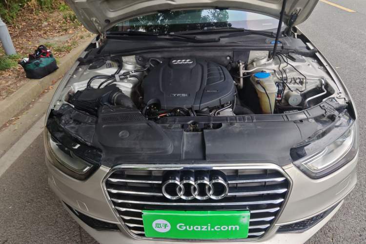 Used Audi A4L 2016 35 TFSI Collection Edition S line Comfort Model
