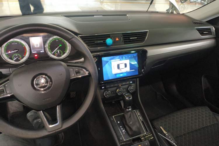 Used Skoda Superb 2018 TSI330 DSG Comfort Edition China V Standard