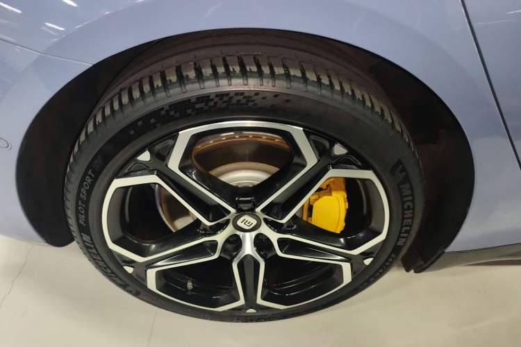 Used  SU7 2024 Rear-Drive Long-Range Intelligent Driving Version