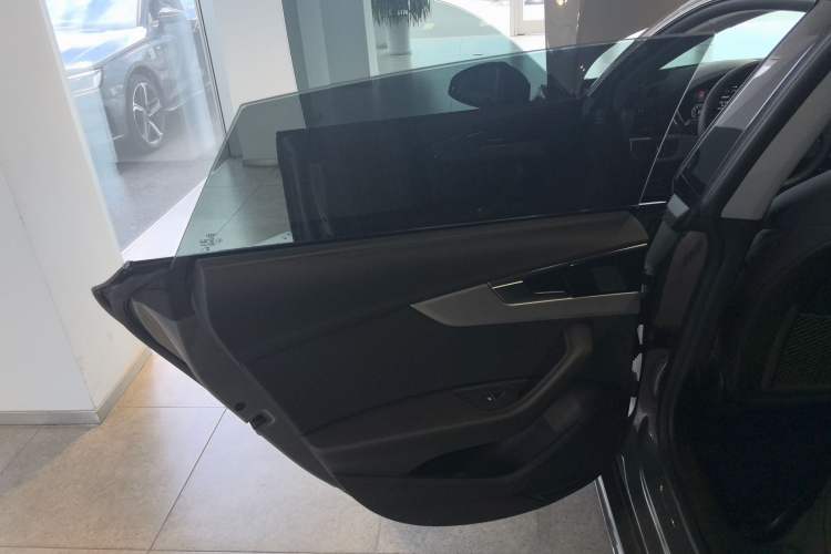 Used Audi A5 2023 Sportback 40 TFSI Fashionable and Dynamic Model
