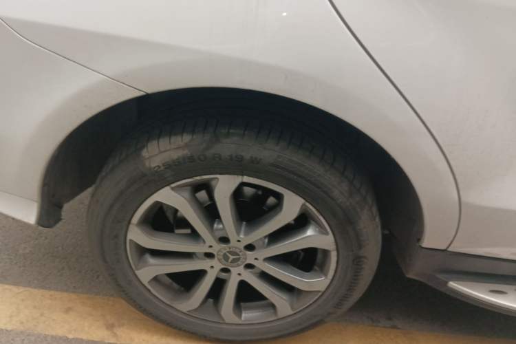 Used Mercedes-Benz GLE 2017 GLE 320 4MATIC Dynamic Model