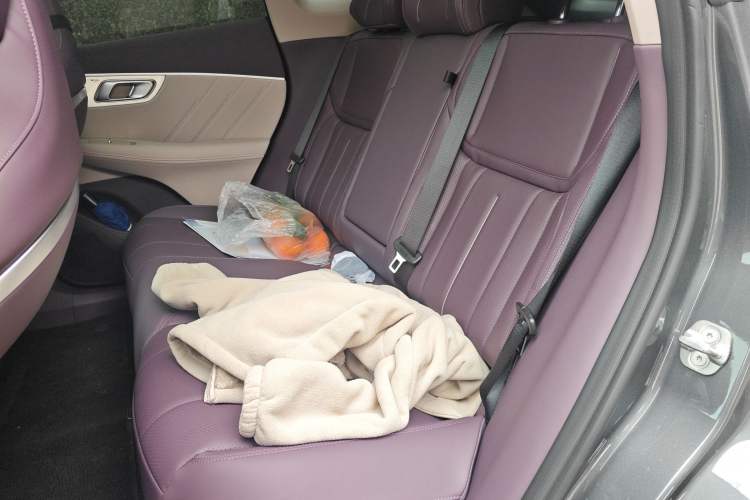 Used  S07 2026 230Ultra with Huawei Qiankun ADS SE Edition