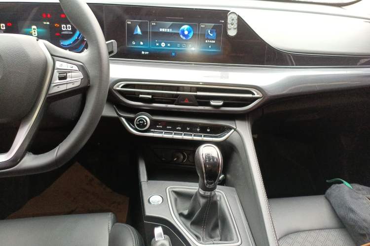 Used Changan Eado 2020 PLUS 1.6L GDI Manual Luxury Model
