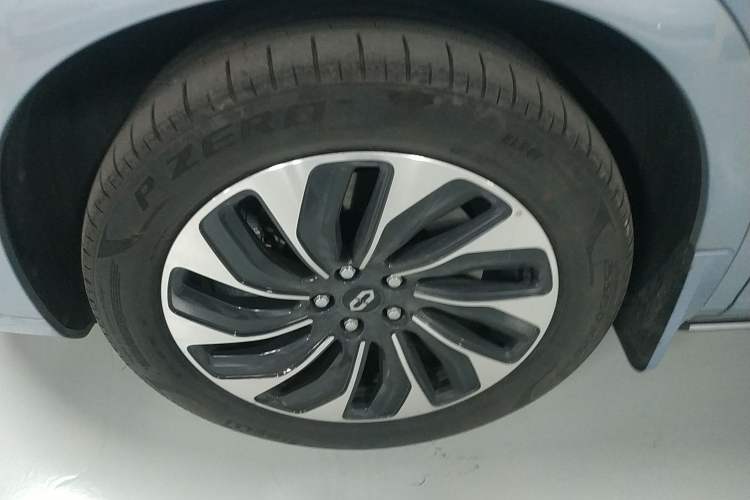 Used Hima AITO M7 2024 1.5T Intelligent Driving 4WD Max Edition 5 Seats
