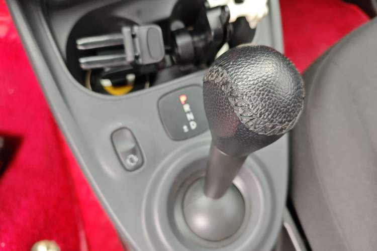 Used  fortwo 2018 1.0L 52kW Hardtop Dynamic Version China V
