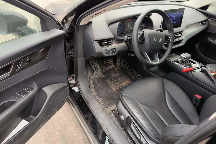 Used Hongqi E-QM5 2023 Revised Version Basic Travel Edition