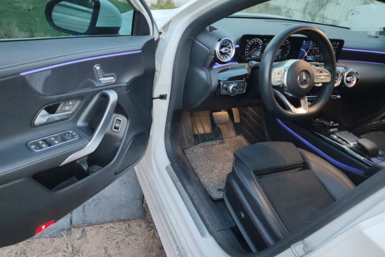 Used Mercedes-Benz A-Class 2021 A 200 L Sport Sedan Fashion Model