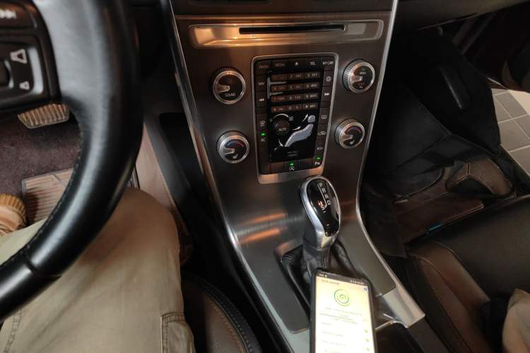 Used Volvo XC60 2016 T5 Smart Version