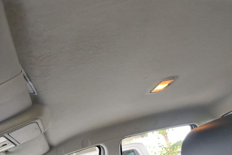 Used JMC Yuhu 5 2019 2.0T Diesel Manual Two-Wheel Drive Entry-Level China VI Standard