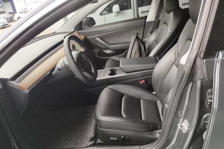 Used Tesla Model 3 2019 Standard Range Rear-Drive Upgraded Version
