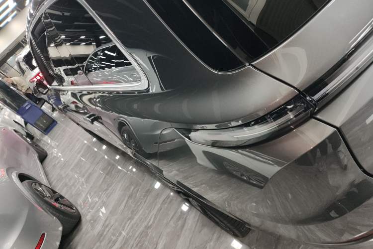 Used Li Auto L9 2022 Max model
