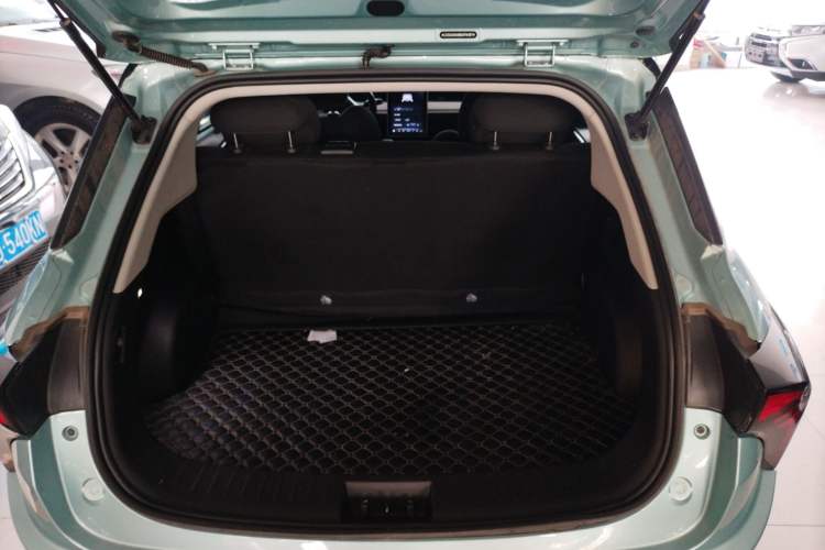 Used NETA V 2021 Standard Range Entertainment Version – Upgraded Model