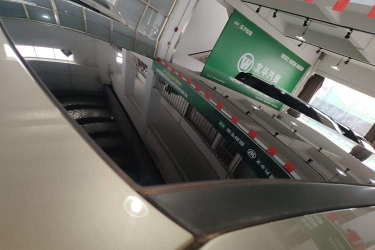 Used XPeng X9 2024 702 Ultra-Long Range Pro
