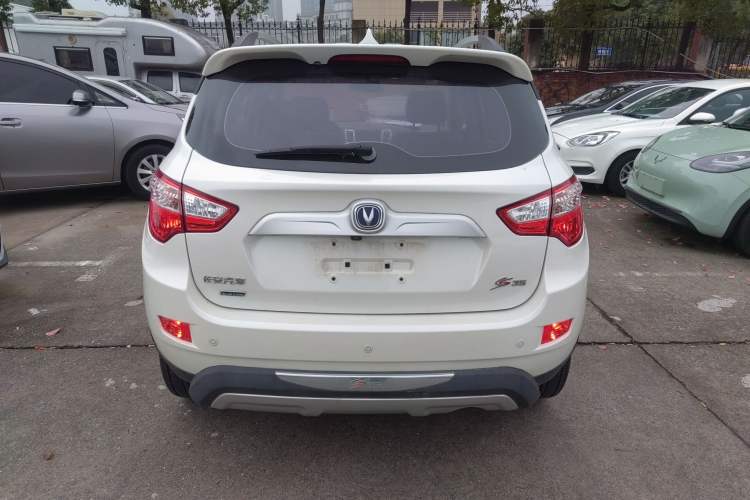 Used Changan CS35 2015 1.6L Manual Luxury Model China IV Standard
