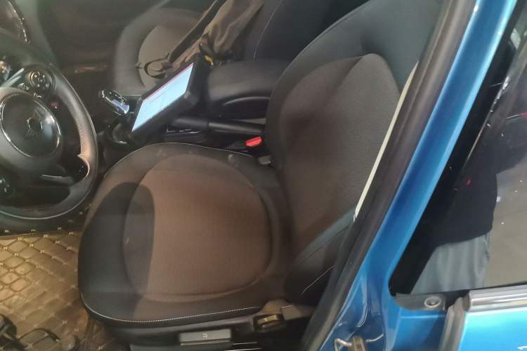 Used  MINI 2018 1.5T ONE Five-Door Edition
