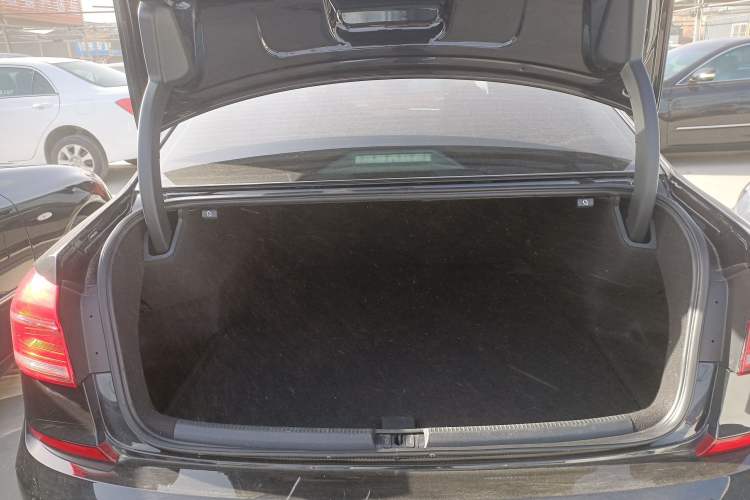 Used Volkswagen Passat 2017 330TSI DSG Luxury Edition
