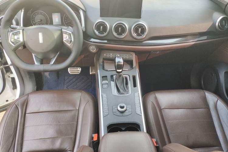 Used Wey VV5 2017 2.0T Ultra-Luxury Version
