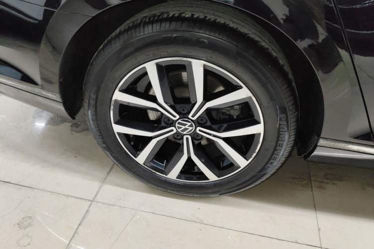 Used Volkswagen Magotan 2020 330TSI DSG Leading Model
