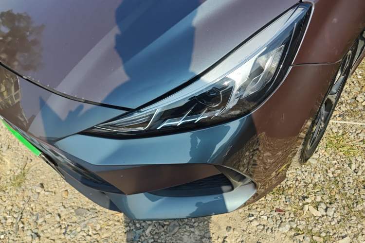 Used MG 5 2022 180 DVVT CVT Youth Luxury Edition
