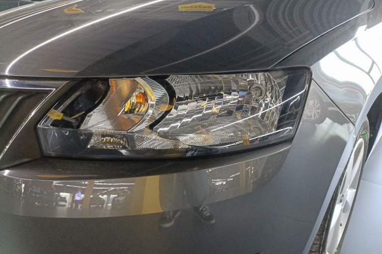 Used Skoda Rapid 2016 1.6L Automatic Chuanxing Edition
