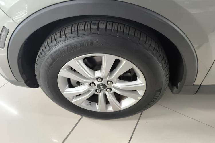 Used Lincoln MKX 2015 2.0T Two-Wheel Drive Deluxe Edition